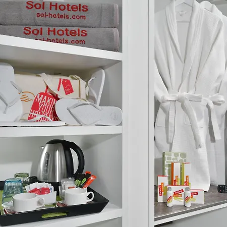 ソル プリンシペ 4* トレモリノス